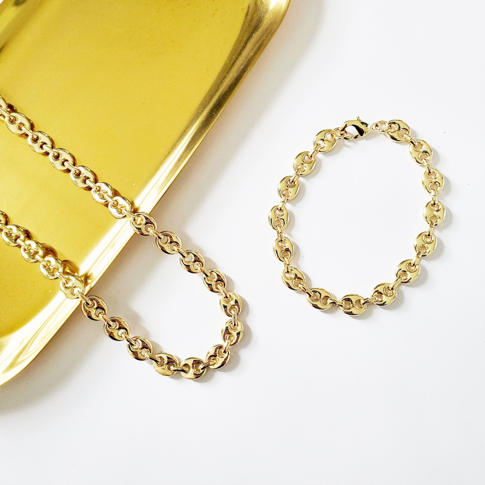 The Guccio Set
